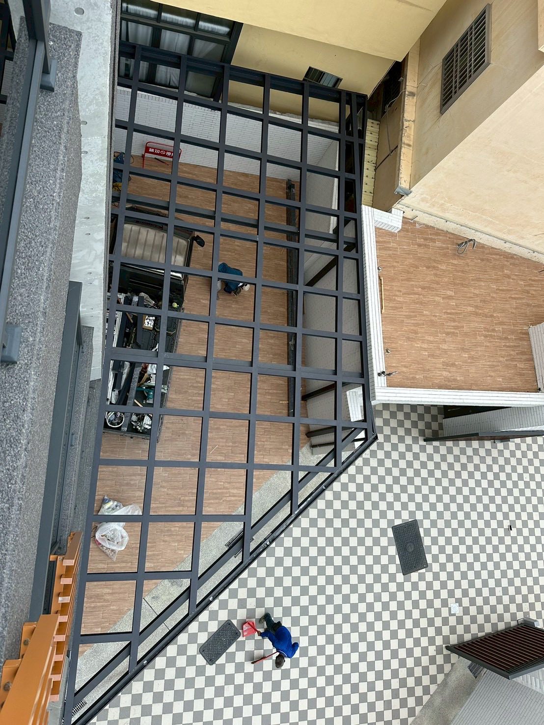 台南採光罩骨架搭建