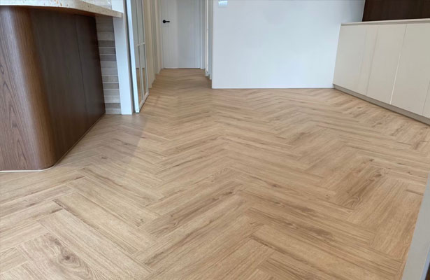 德國Kernon超耐磨木地板 人字貼造型